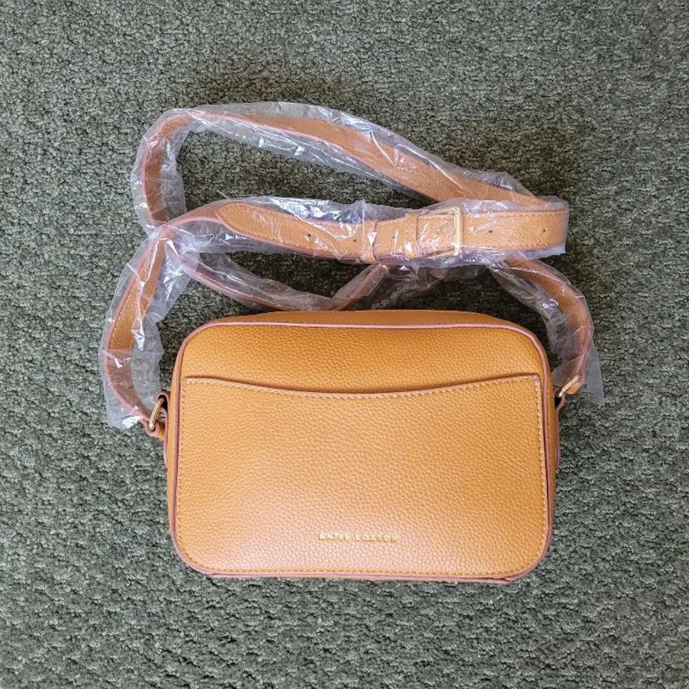 NWT KATIE LOXTON Cara Womens Soft Pebble Vegan Leather Crossbody Handbag